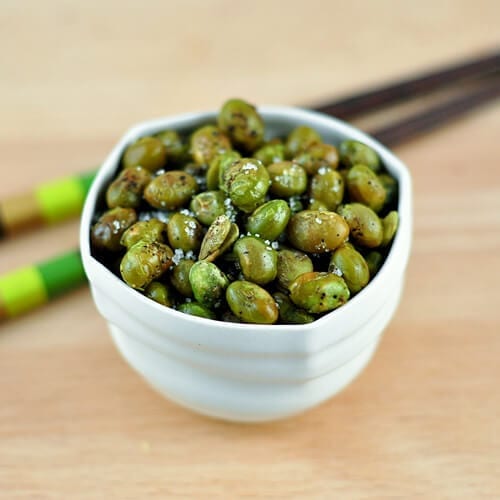 Dry-roasted-edamame