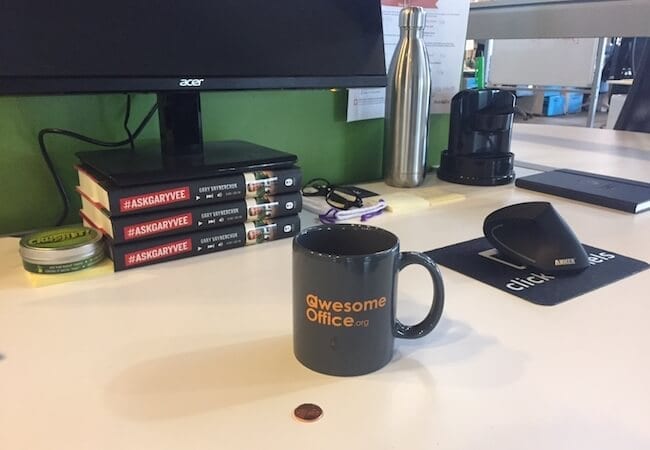 Elaborate office prank : r/funny